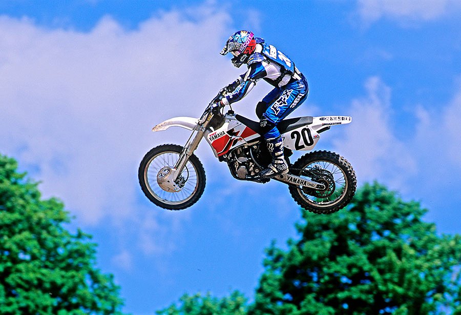 Doug Henry on the Yamaha YZM400F