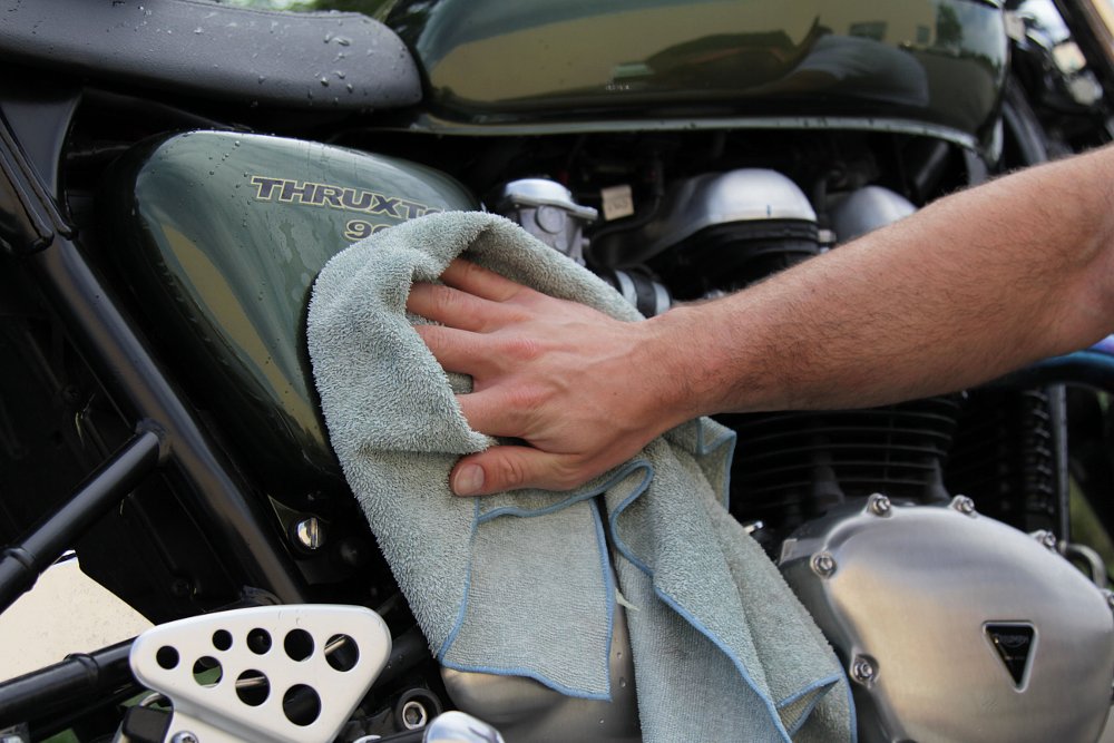Drying a motorcycle