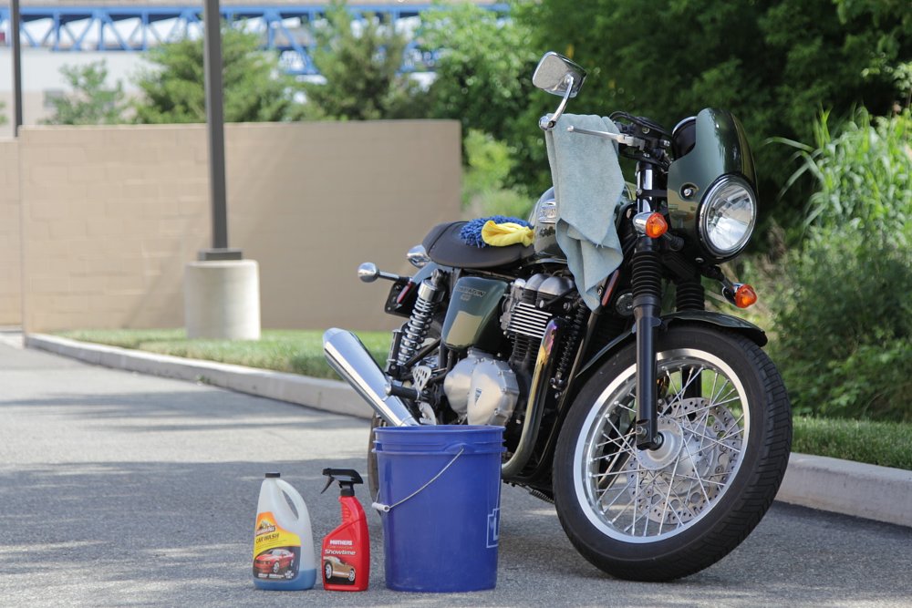 Motorcycle cleaning supplies