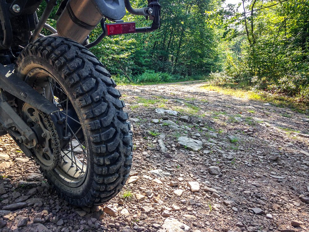 Triumph Tiger 800 XCx Mitas E-07