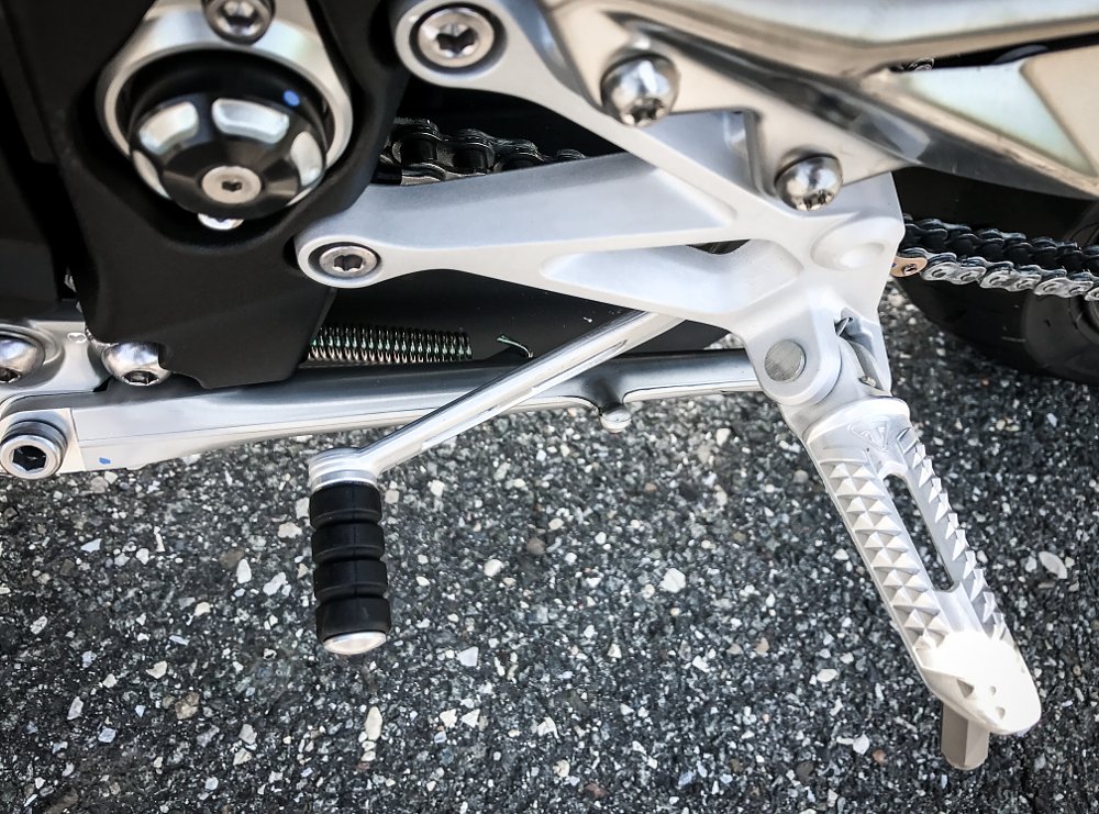 Triumph Street Triple S Kickstand