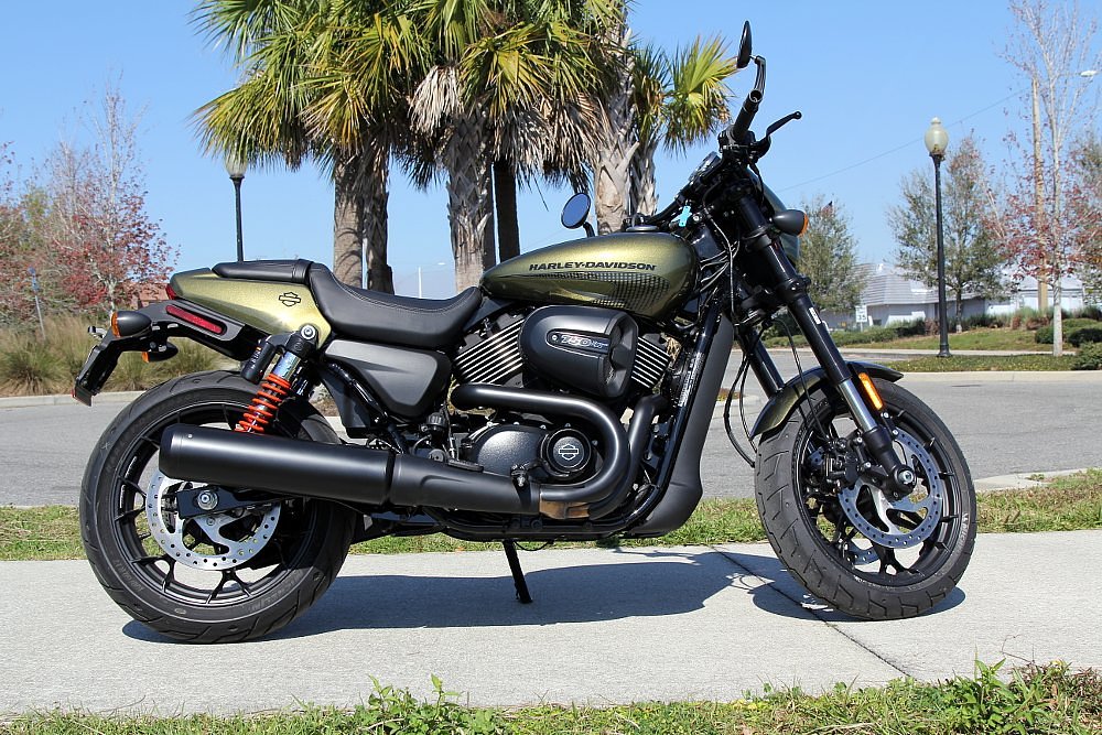 Harley-Davidson Street Rod