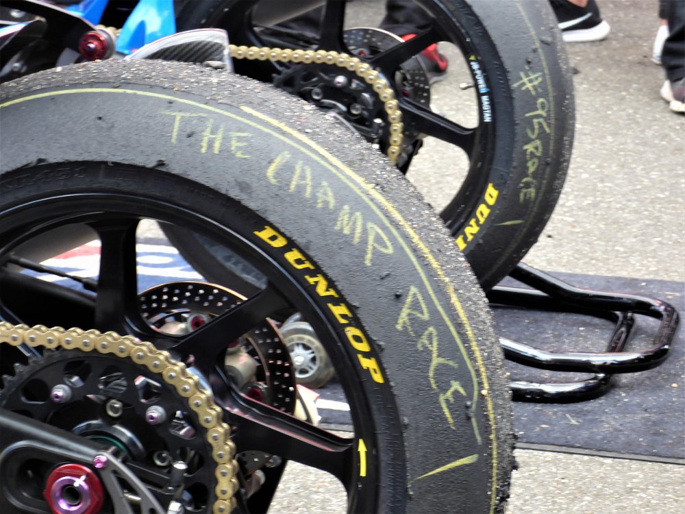 Dunlop tires