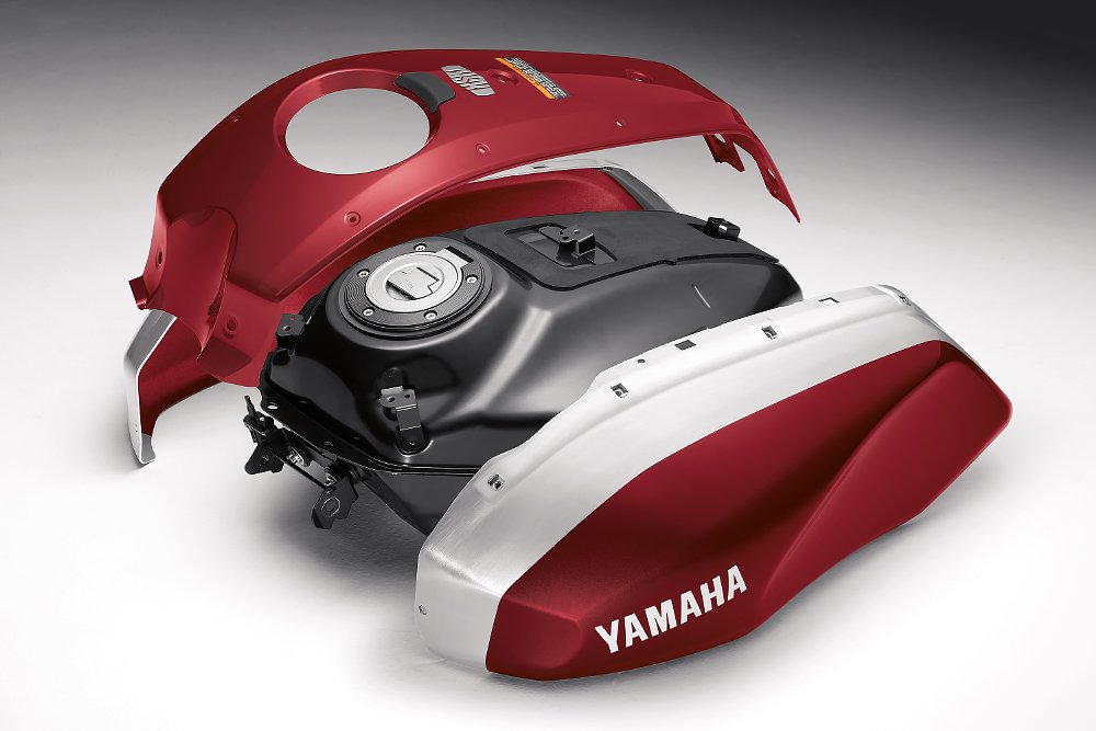 Yamaha XSR700 tank panels