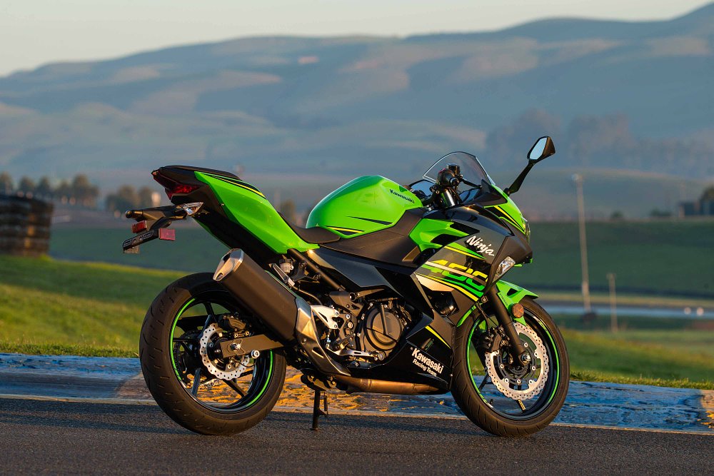 Kawasaki Ninja 400 First Ride Review 