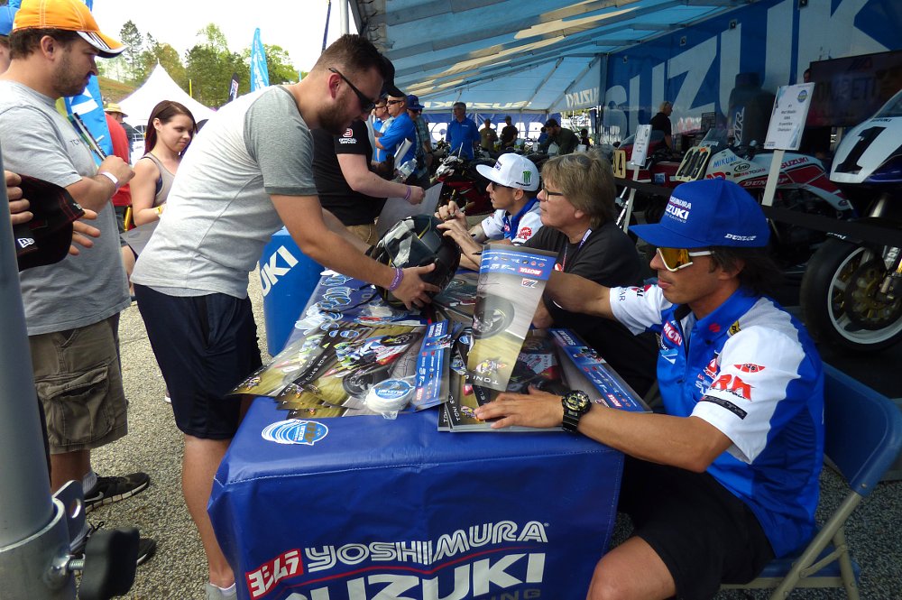 Yoshimura Suzuki Wes Cooley Toni Elias Roger Hayden