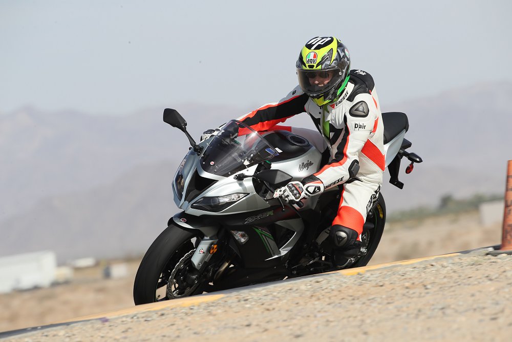 Dunlop Q4 test at Chuckwalla