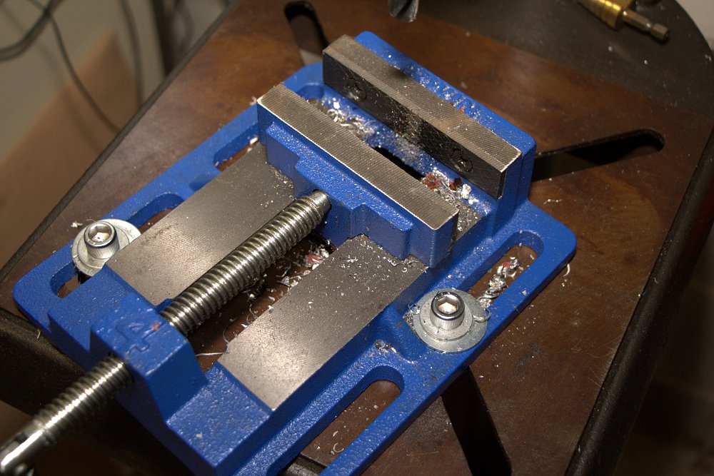 Drill press vise