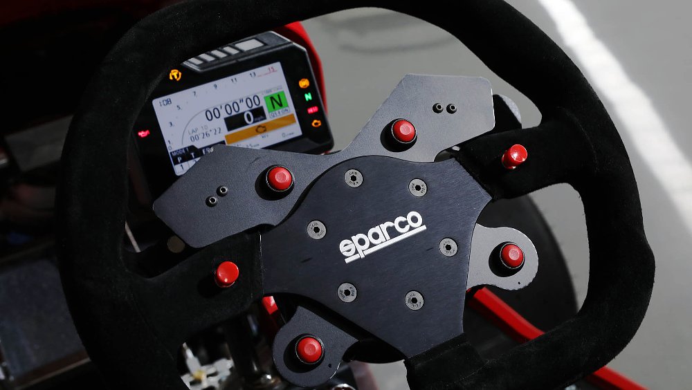 Steering wheel of Honda's Mean Mower V2