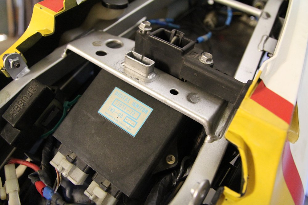 Yamaha FZR600 TCI box