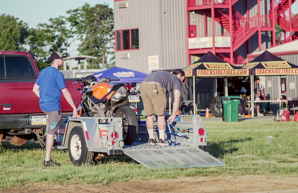 Hot to attend a track day