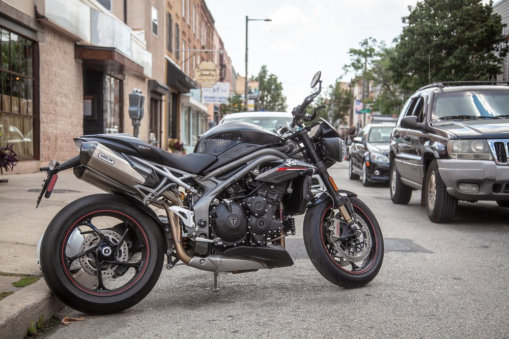 Triumph Speed Triple RS Review