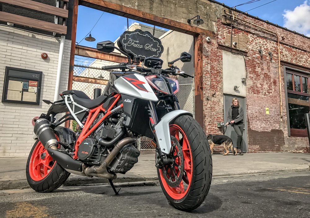 KTM Super Duke R