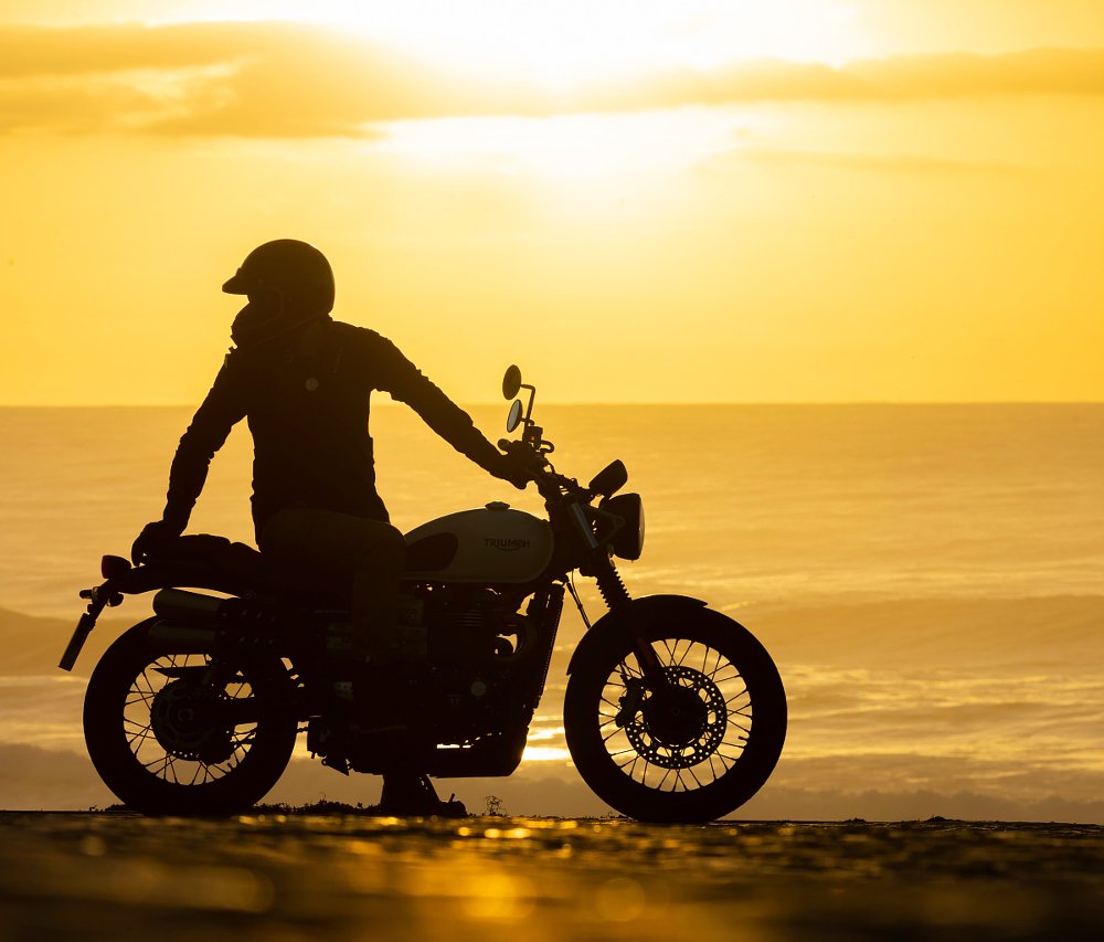 Triumph sunset ride