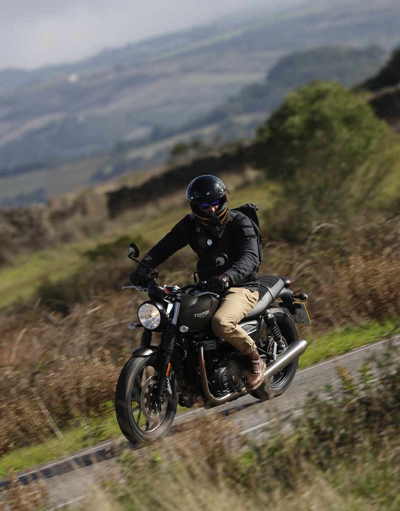 Triumph Street Twin