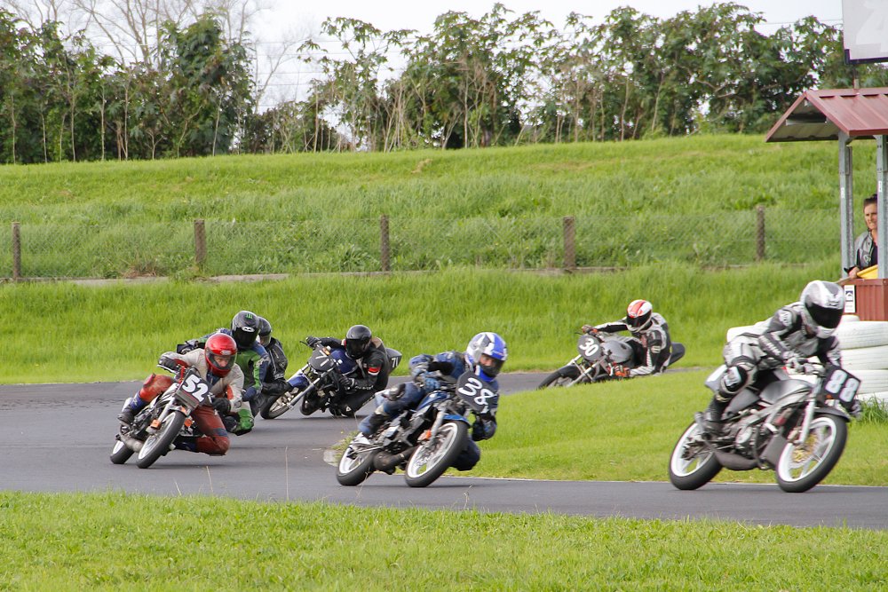 Bucket racing motorcycle