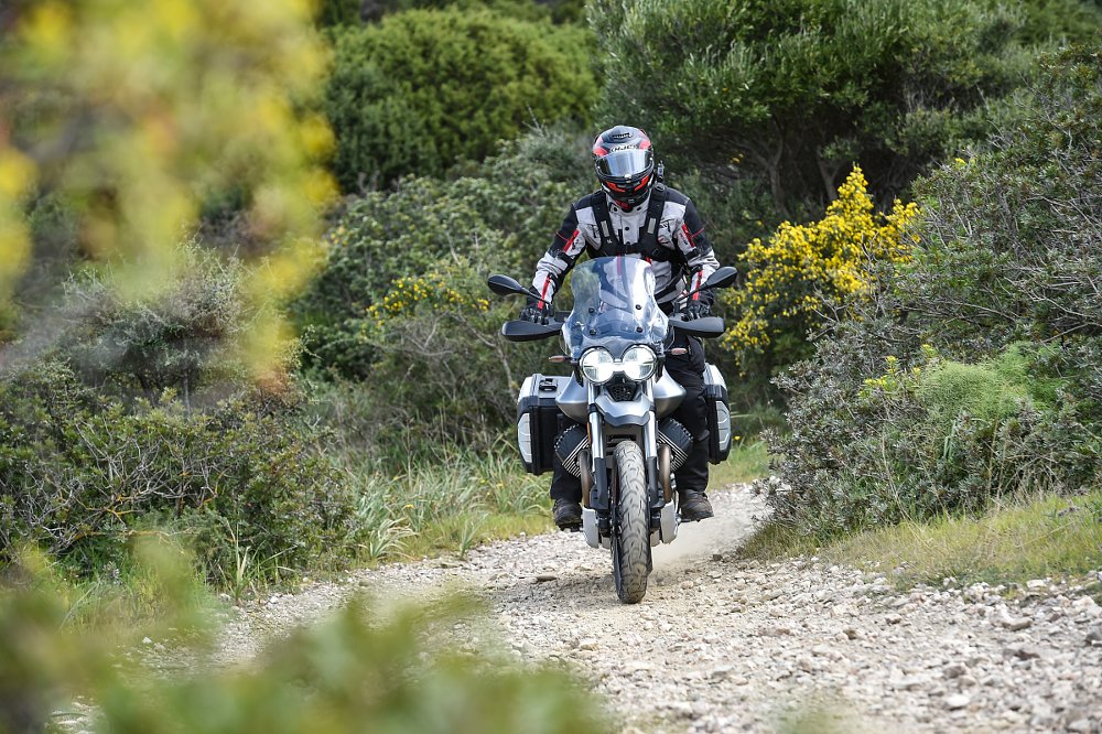 Moto Guzzi V85 TT off-road