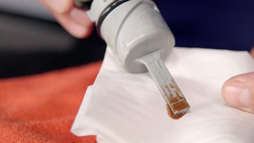 Motorcycle oil check