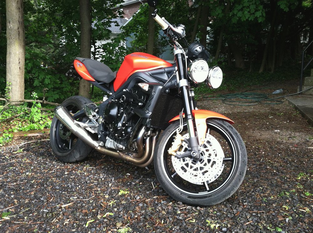 Triumph Street Triple R