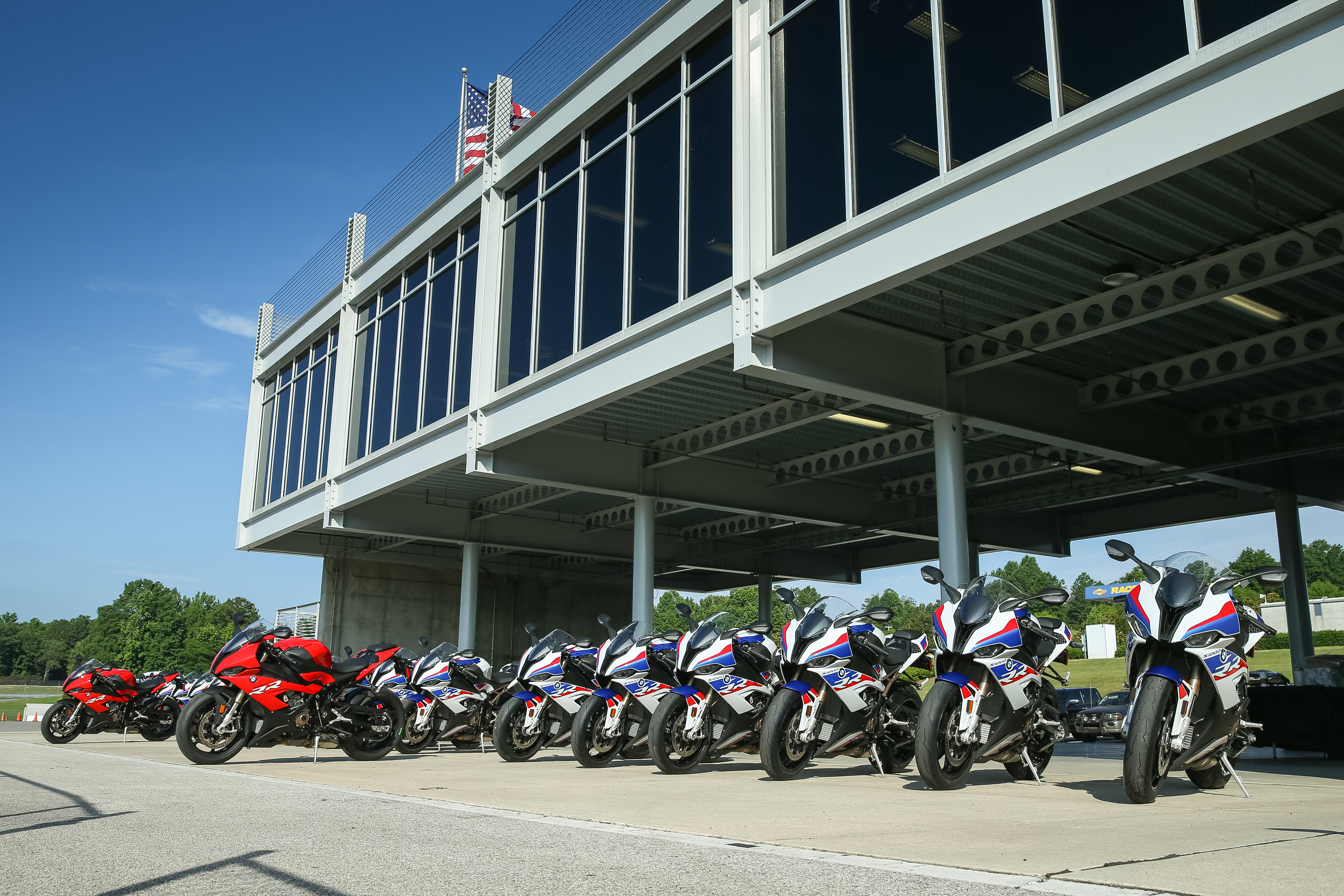 BMW S 1000 RR Review 