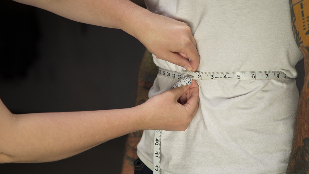 Measuring waist for motorcycle jacket size