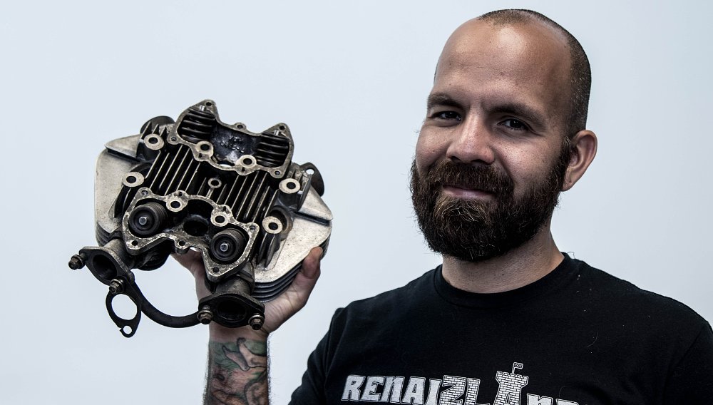 Two heads are better than one?