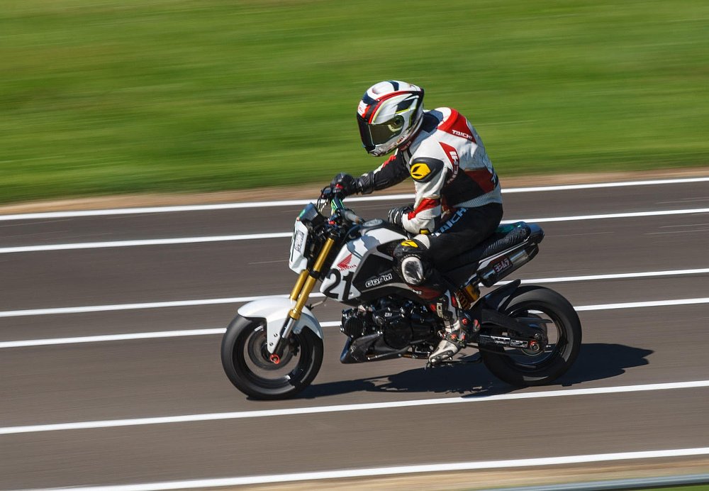 Joe the Ringer on the Grom