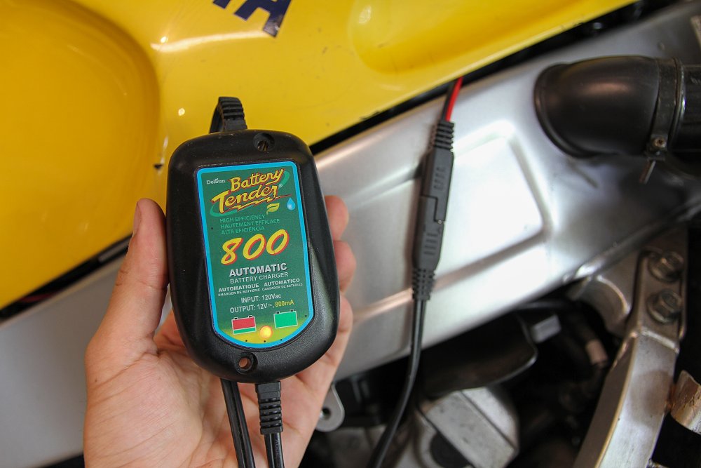 Battery tender motorcycle