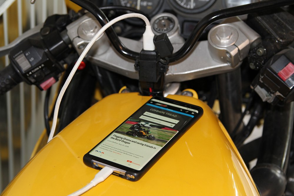 Battery maintainer motorcycle