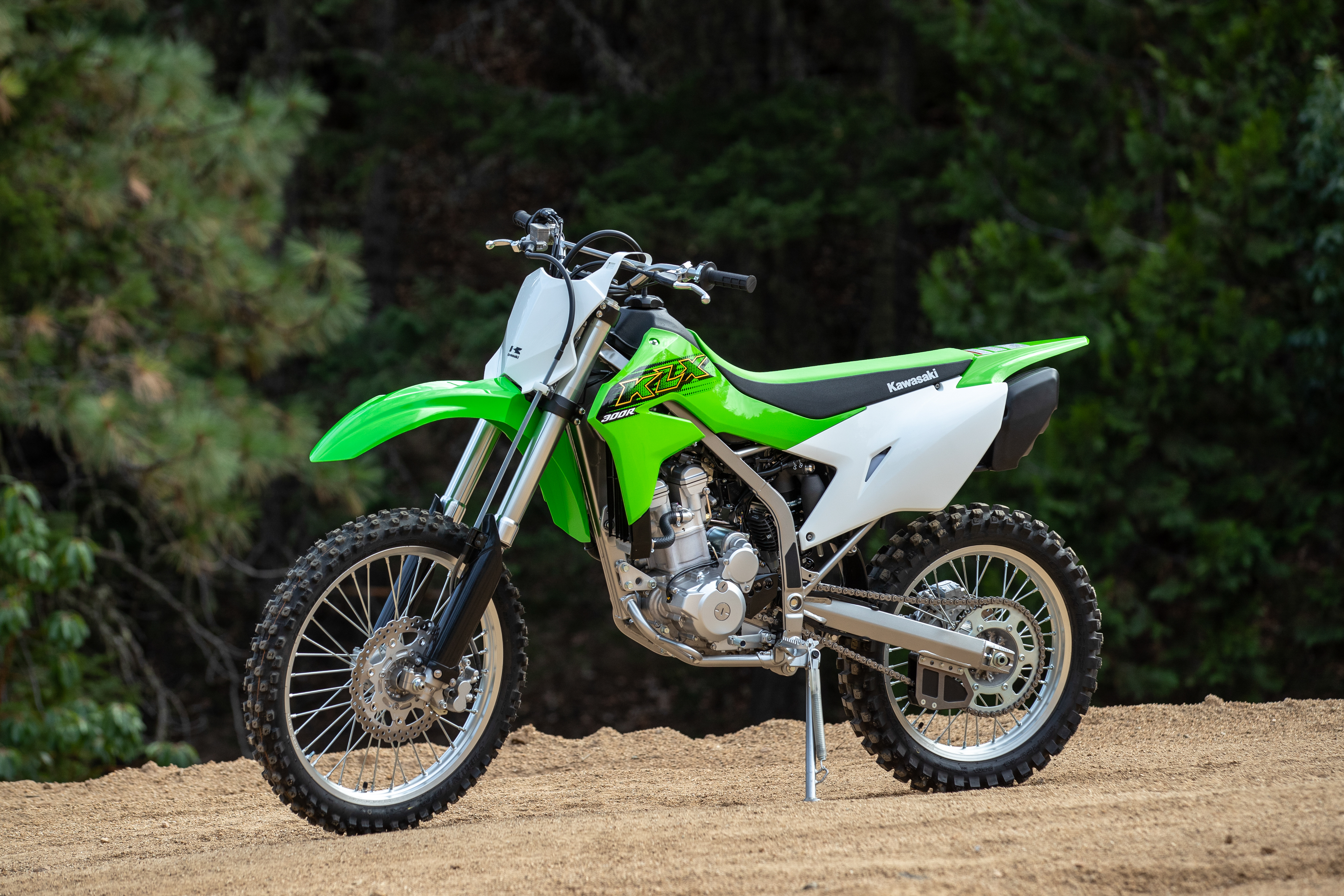 Kawasaki KLX300R First Ride Review 
