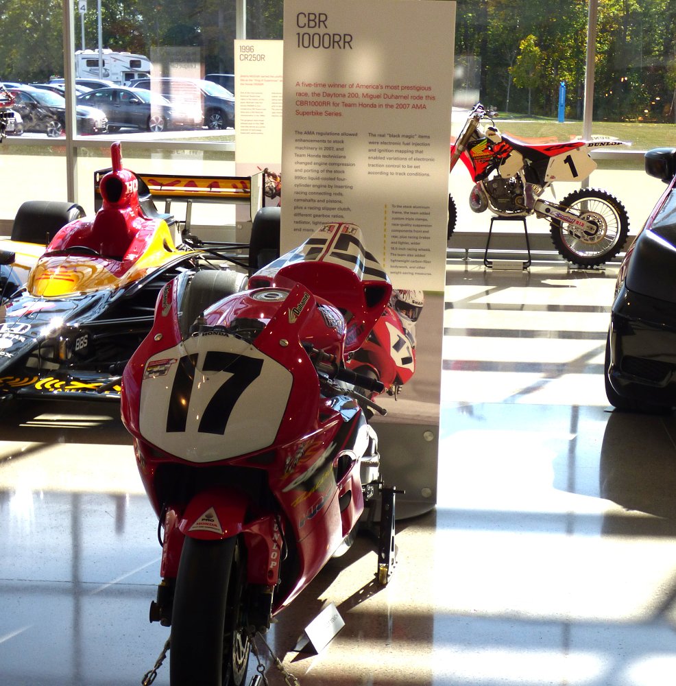 Duhamel's CBR1000R Superbike