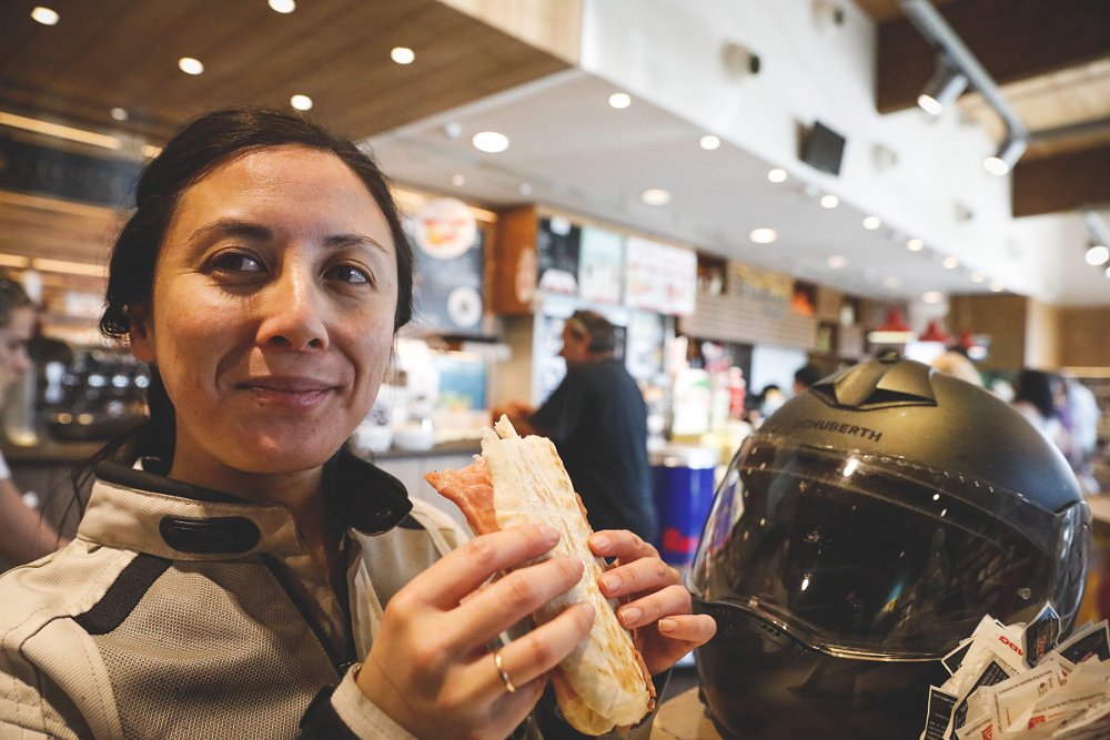 quick sandwich at the Autogrill