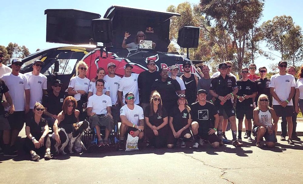 Road2Recovery staff and friends