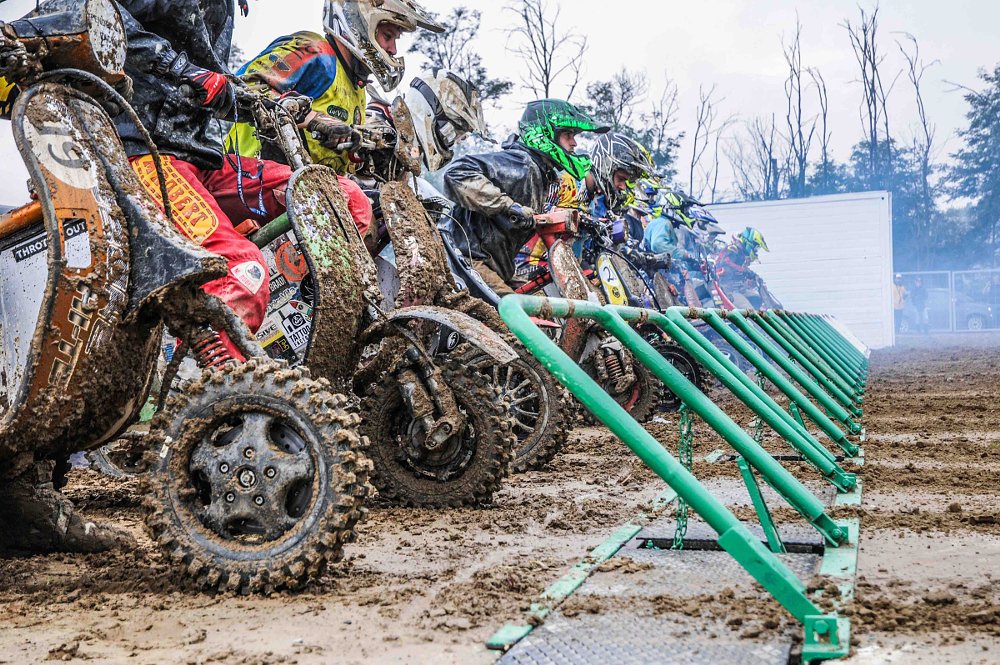 VespaCross starting gate