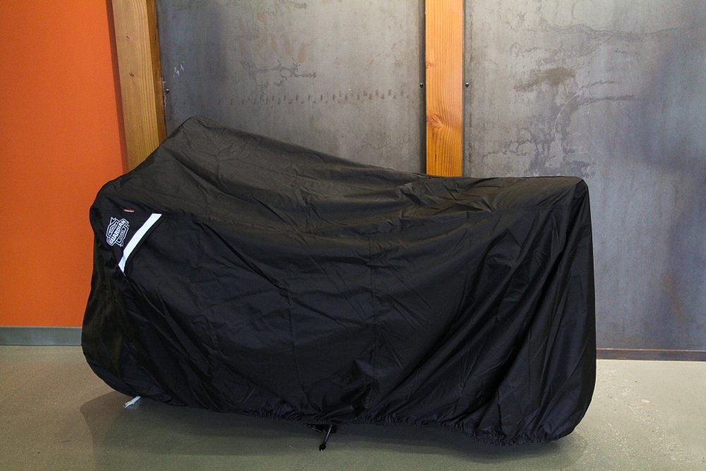 Dowco Guardian Weatherall Plus Motorcycle Cover On Yamaha R6