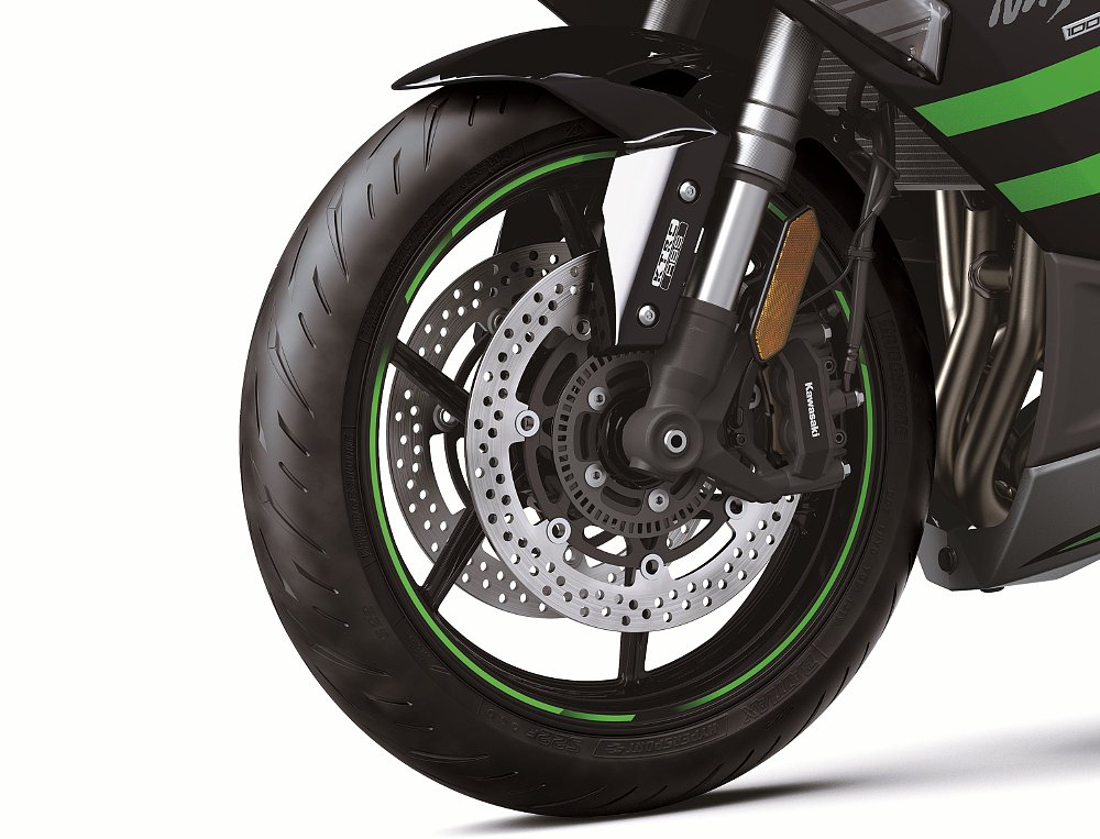 2020 Kawasaki Ninja 1000SX brakes