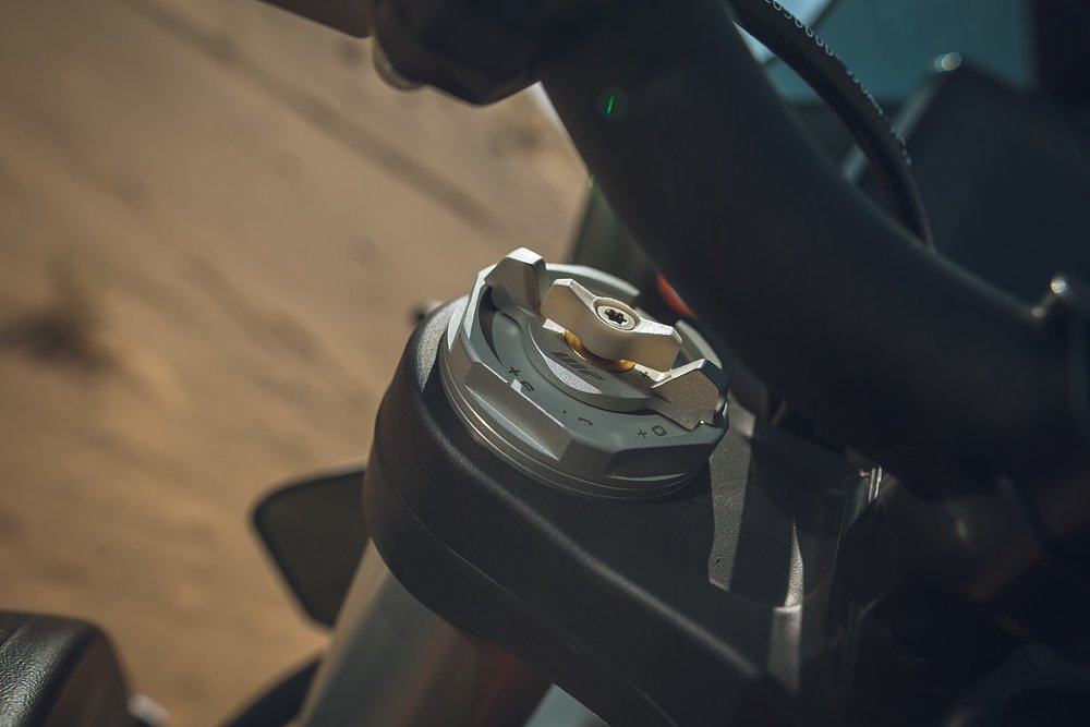 KTM 790 Adventure R PreLoad clicker