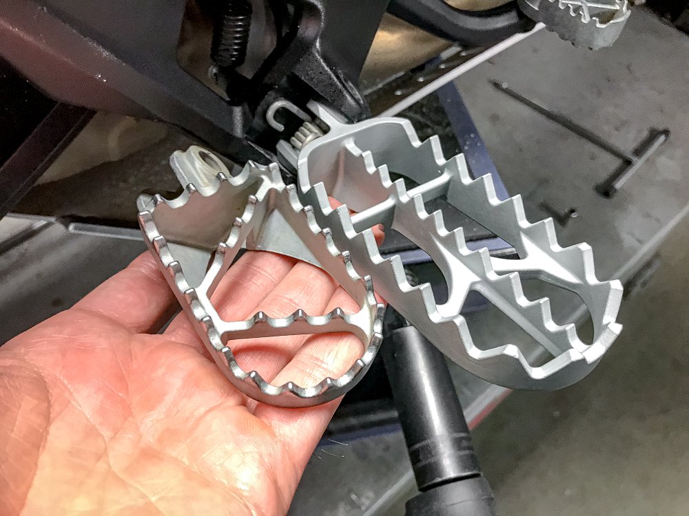 KTM 790 Adventure R Rally Footpegs