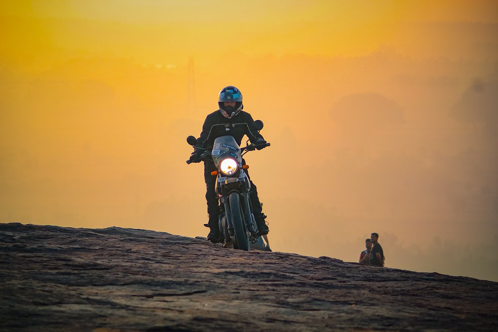 Offroad navigation motorcycle