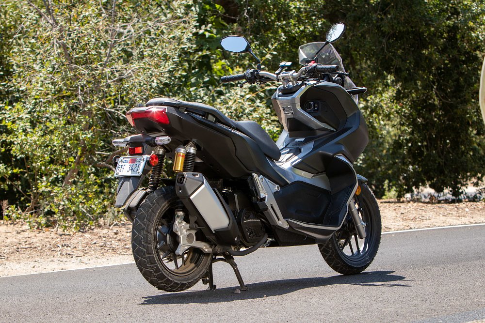 Honda ADV150 rear