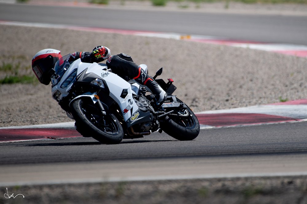 riding the Kawasaki Ninja 400 on the track