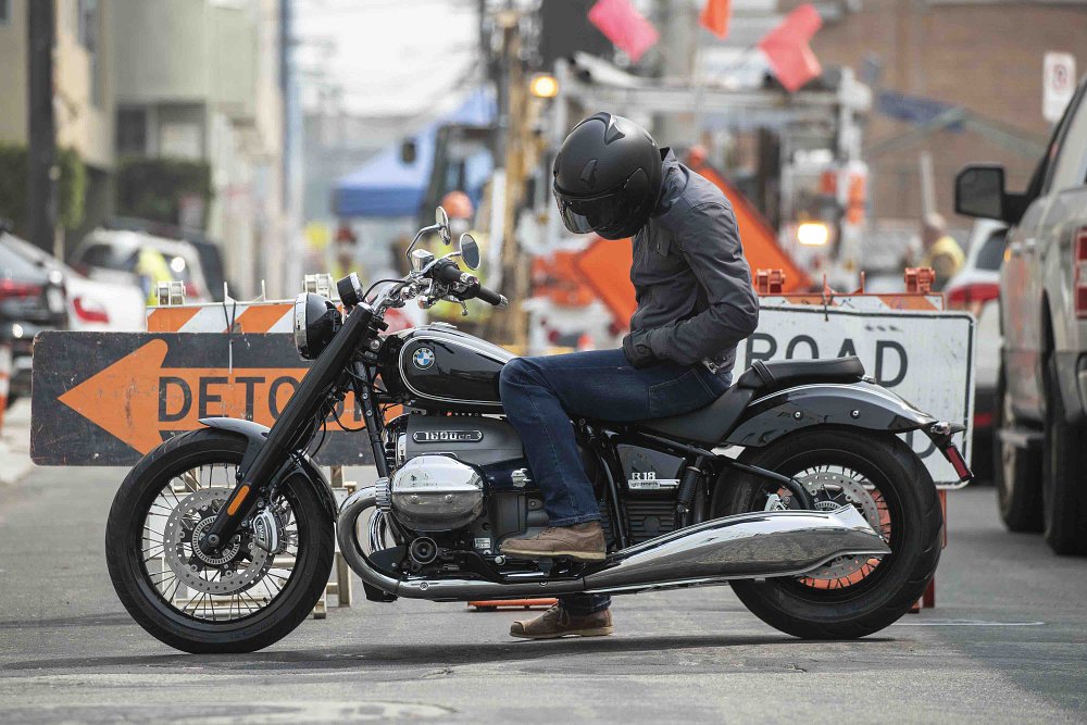 BMW R 18 posed in alley with rider