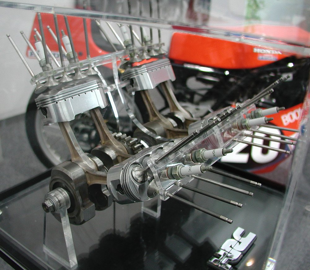 Honda NR oval-piston engine