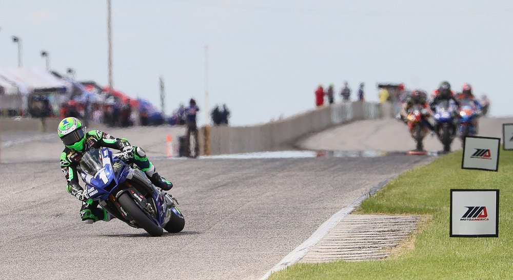 Cameron Beaubier leads the Superbike field at Road America