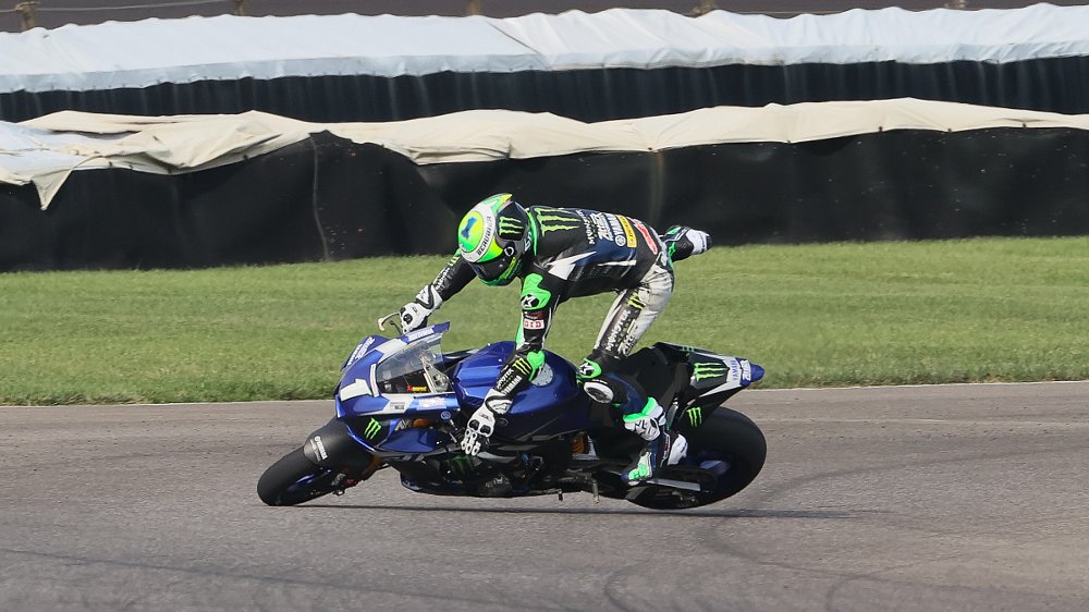 Cameron Beaubier crashes