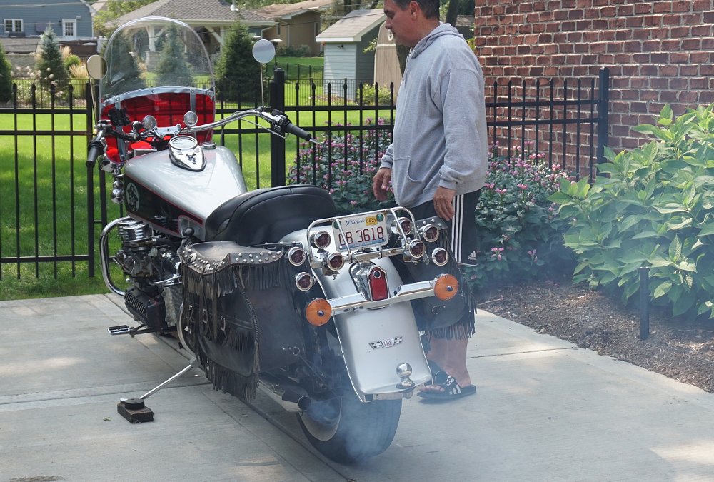 Randall custom with smoke from tail pipe