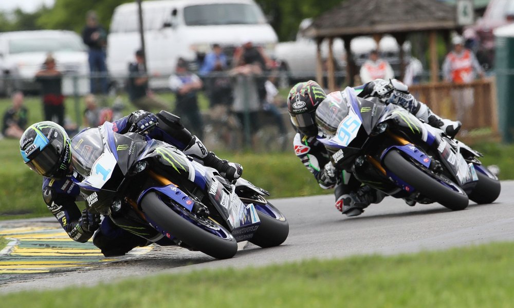 MotoAmerica Supersport race in 2017 at VIR