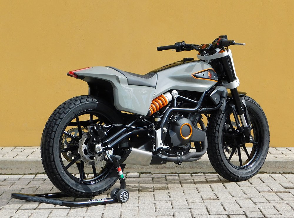 XR338 Street Tracker Concept