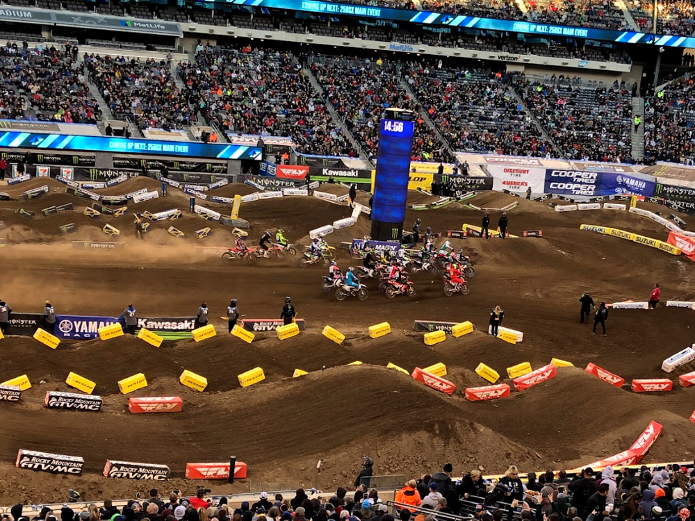 Supercross racing