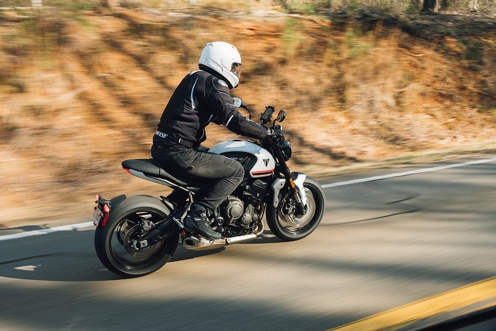 2021 Triumph Trident Review